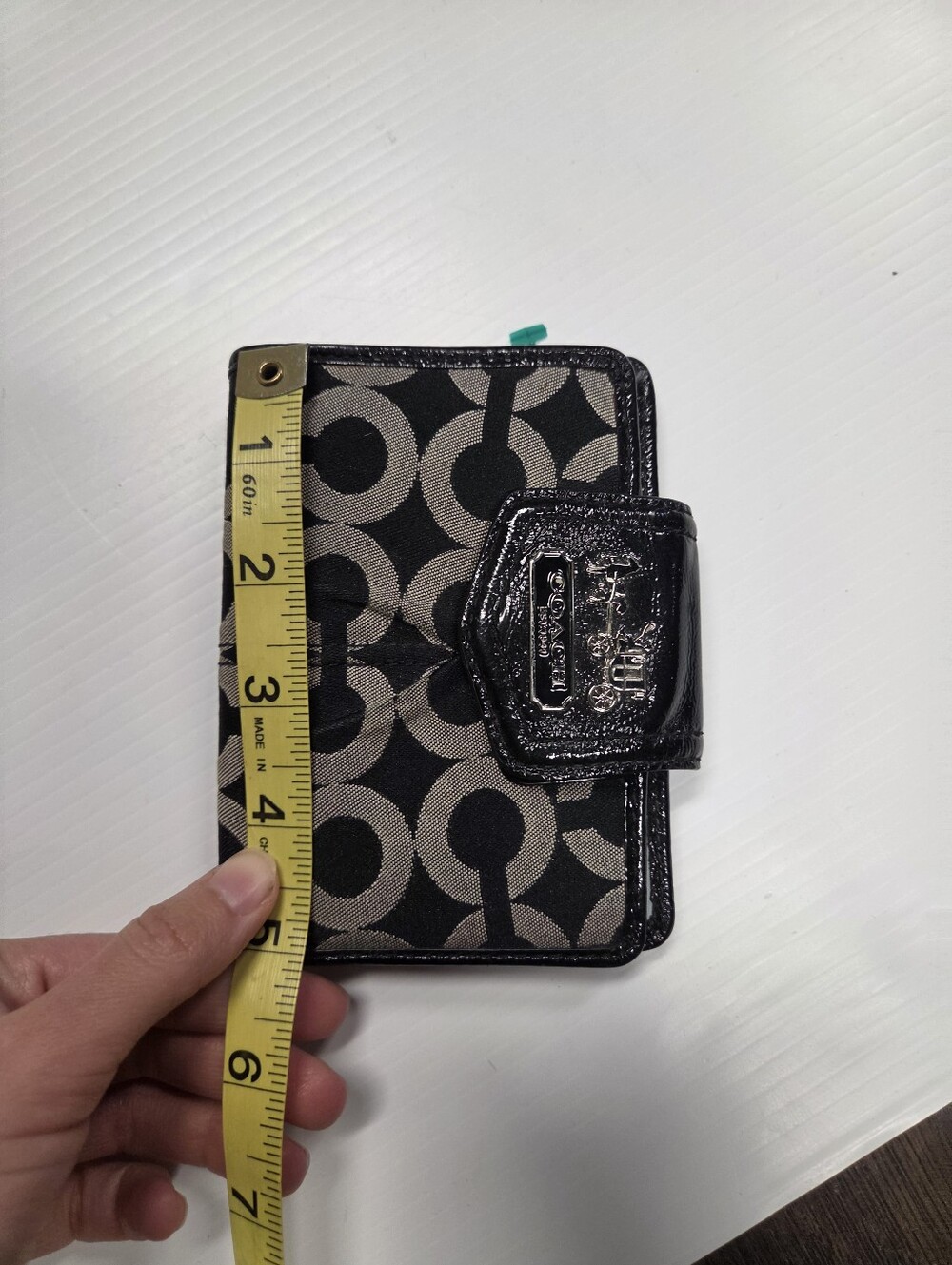Coach Black Signature Jacquard Pleated Compact Bifold Wallet Vintage Y2k - Picture 8 of 8